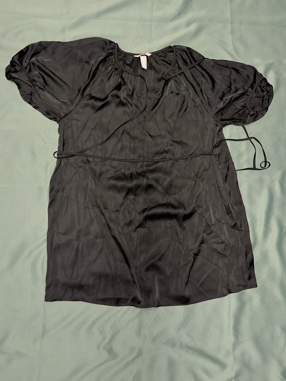 H&M Black Short-Sleeve Peasant Blouse